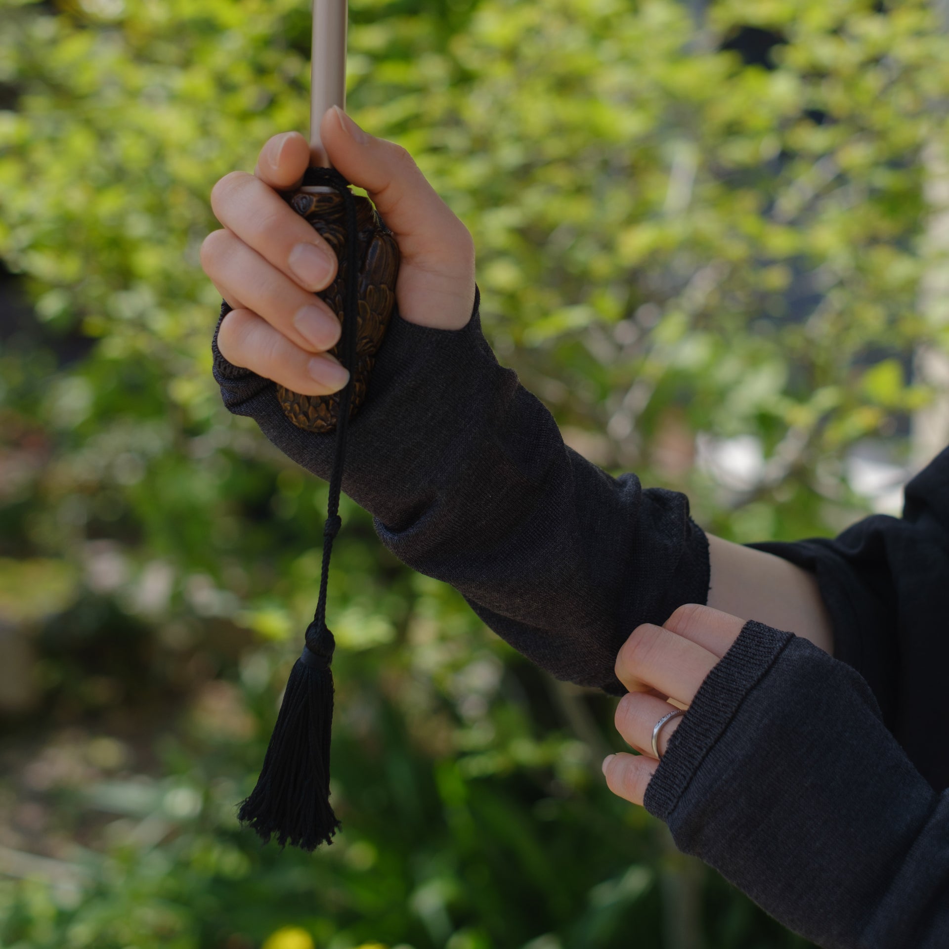 4-2014｜Silk UV Care Arm Short Caver