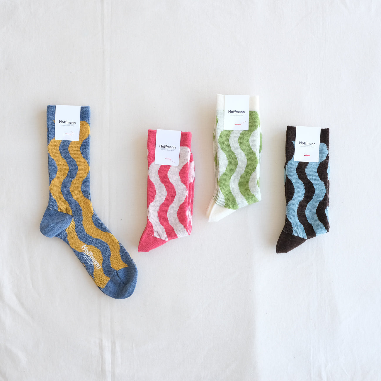 9-1131｜ウール  ジャカード波柄