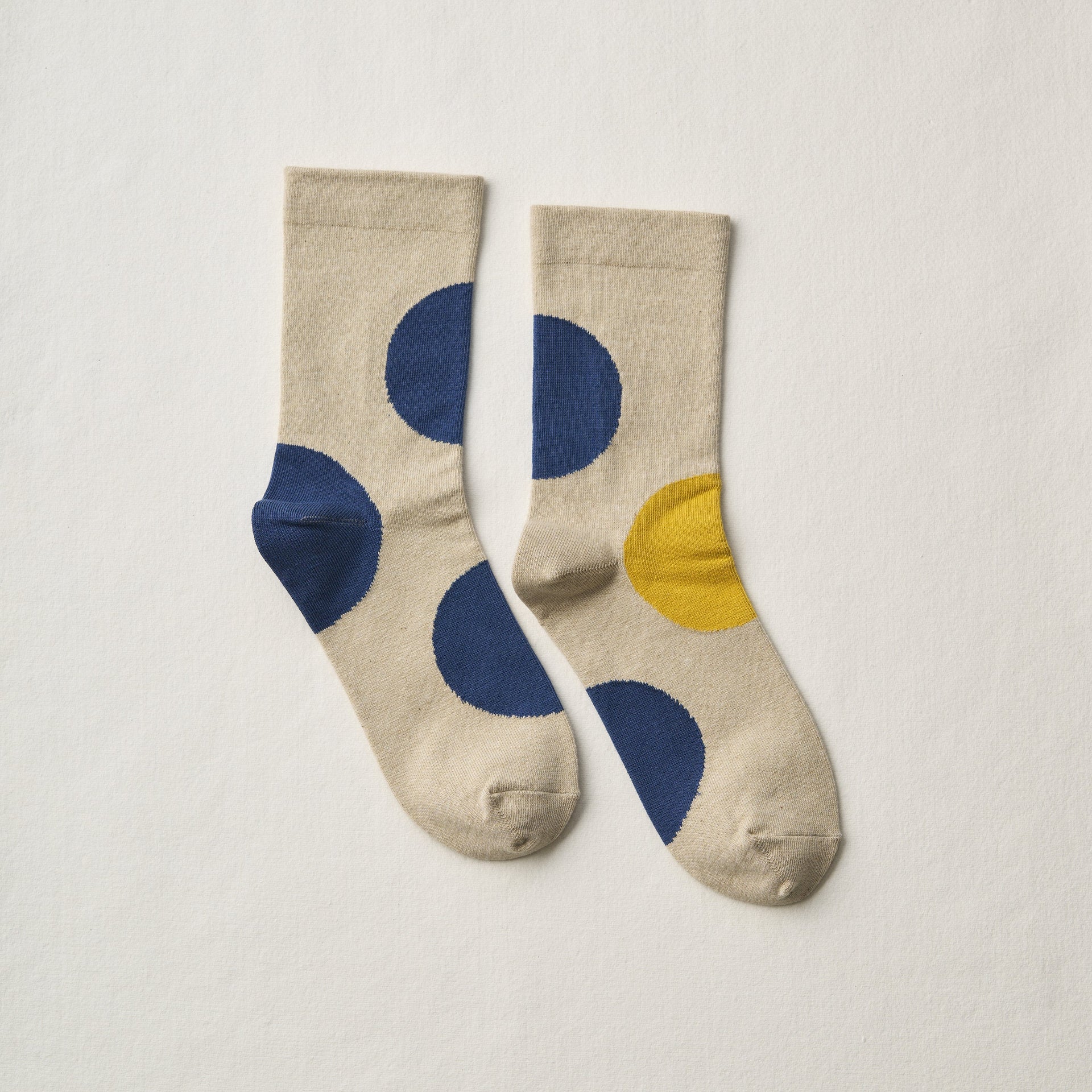 4-2015｜Organic Cotton Rubber Free Asymmetry Dot Socks