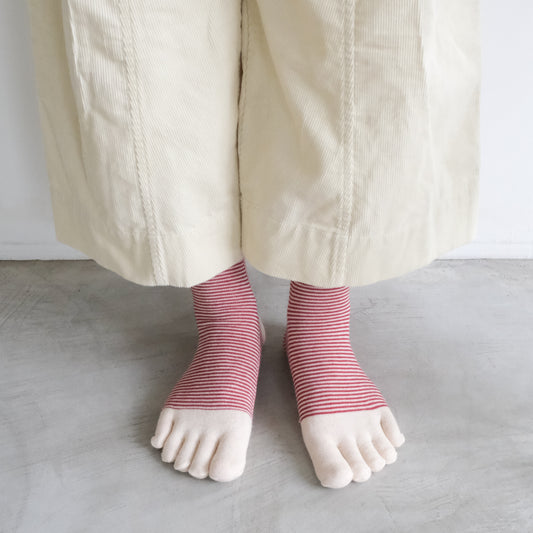 4-4002｜Organic Cotton Yak Toe Socks