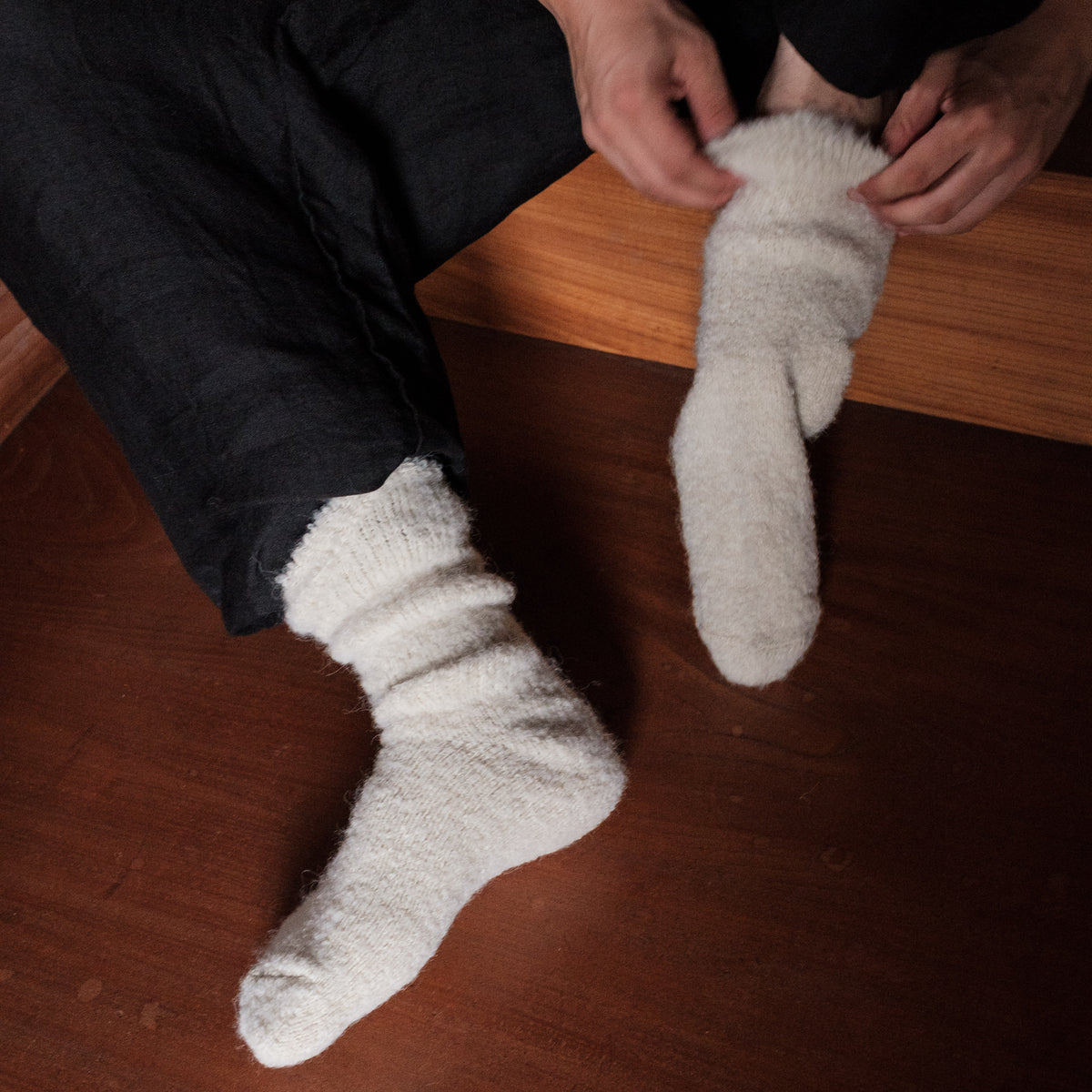 7-5031｜Aplaca Loop Slipper Socks