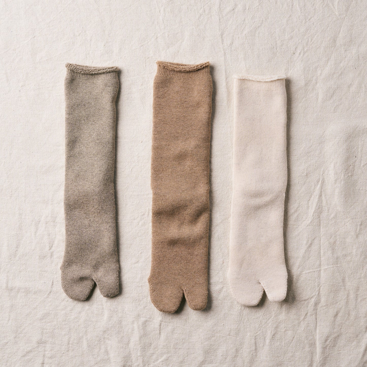 7-5005｜ORGANIC COTTON BLENDED YAK PILE TABI SOCKS