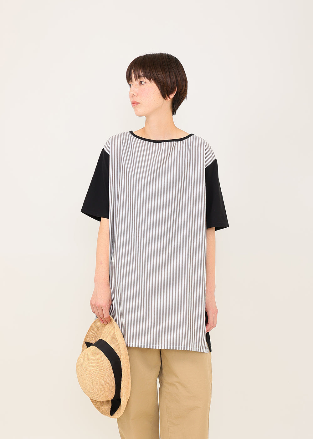 TO24C09| ナチュラルCストライプTシャツ