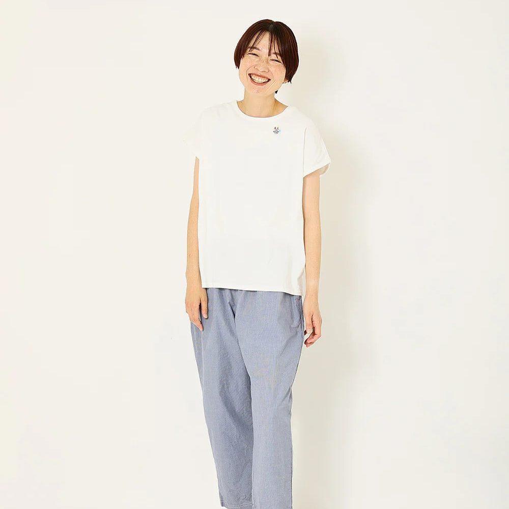 to touch｜TO26C-10　ドライコットンフラワー刺繍Tシャツ