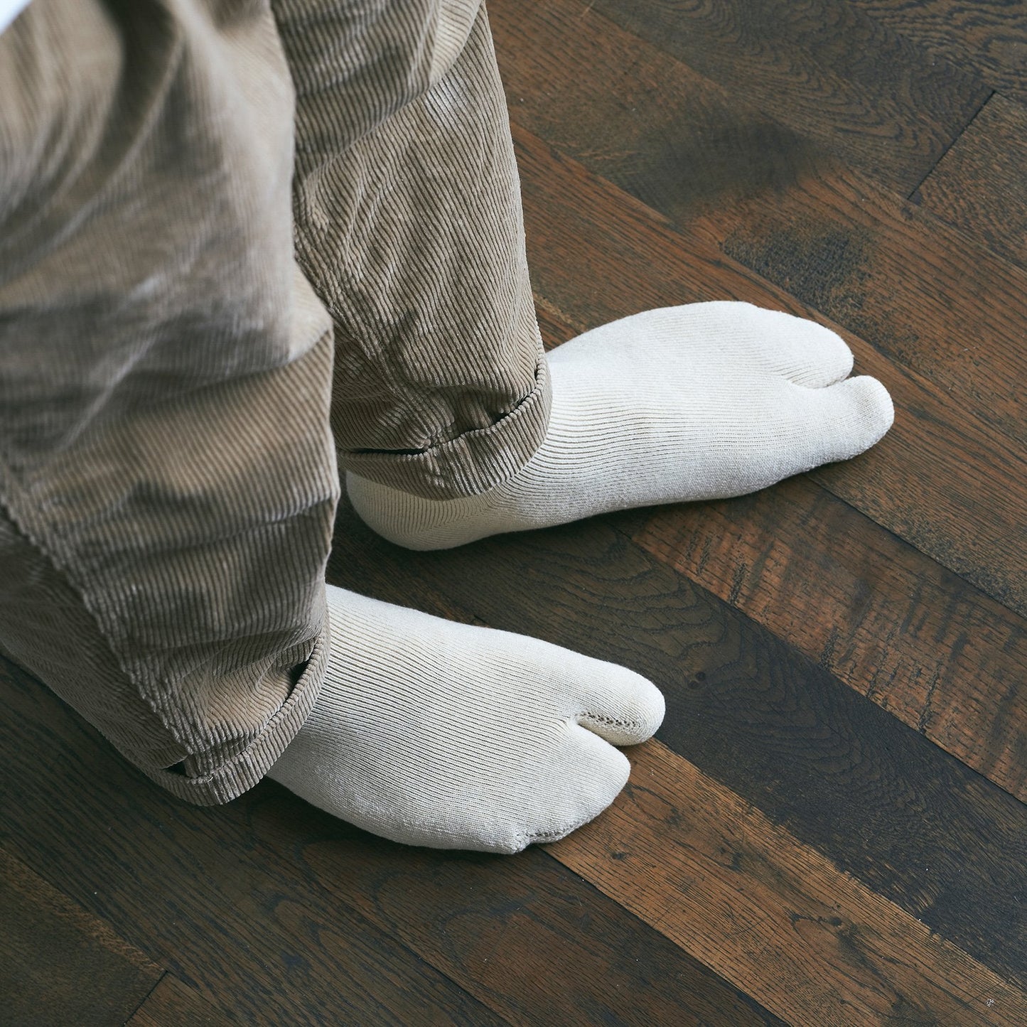 7-5005｜ORGANIC COTTON BLENDED YAK PILE TABI SOCKS